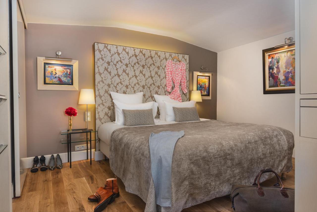Hotel Cambon Париж Екстериор снимка