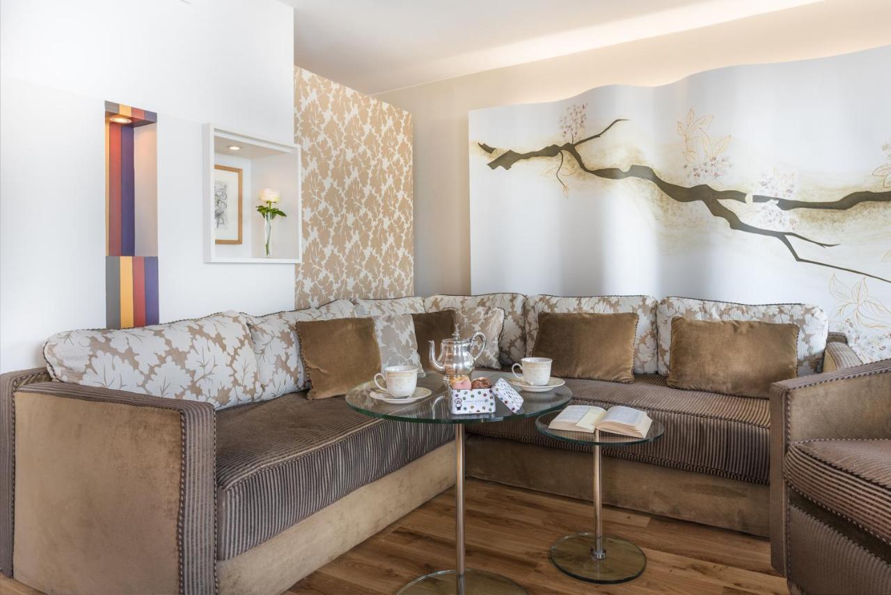Hotel Cambon Париж Екстериор снимка